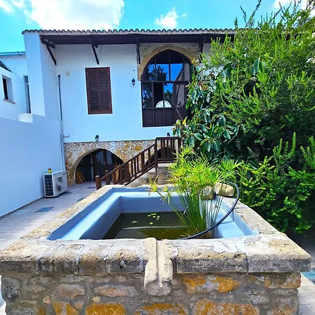 Flor Casa de hóspedes Nicósia
